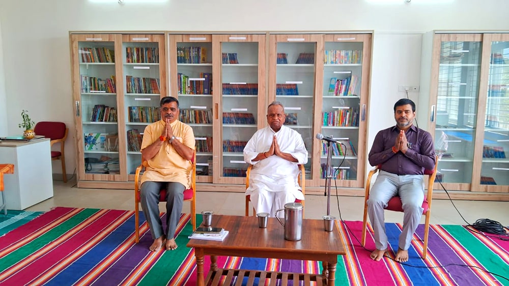 Visit of Dignitaries to RVK - Kalaburagi (4)